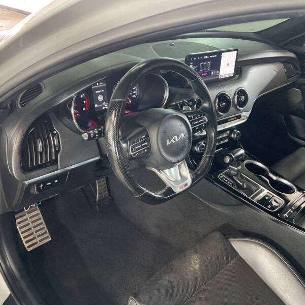 2022 Kia Stinger GT-Line