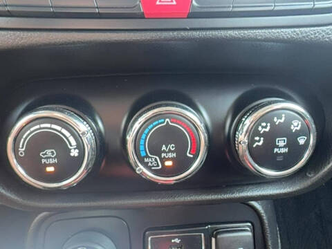 2015 Jeep Renegade Trailhawk