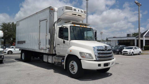 2012 Hino 338