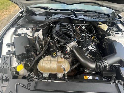 2016 Ford Mustang V6