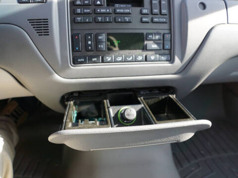 2006 Lincoln Town Car Signature