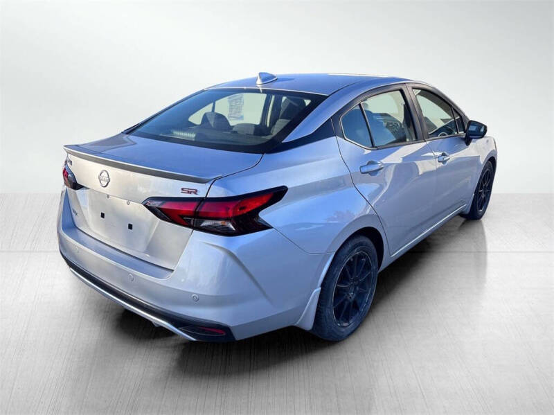 2023 Nissan Versa SR