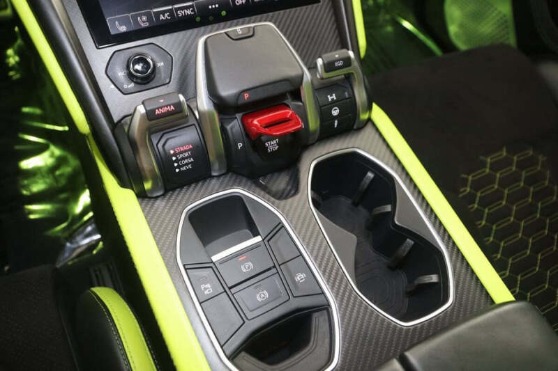 2022 Lamborghini Urus