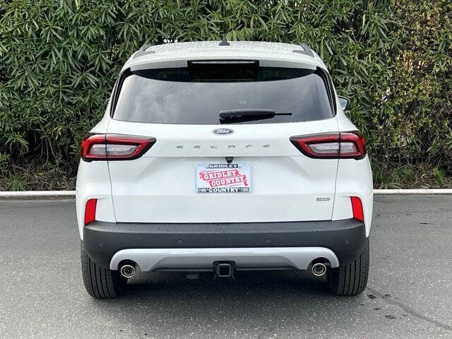 2025 Ford Escape Plug-In Hybrid PHEV