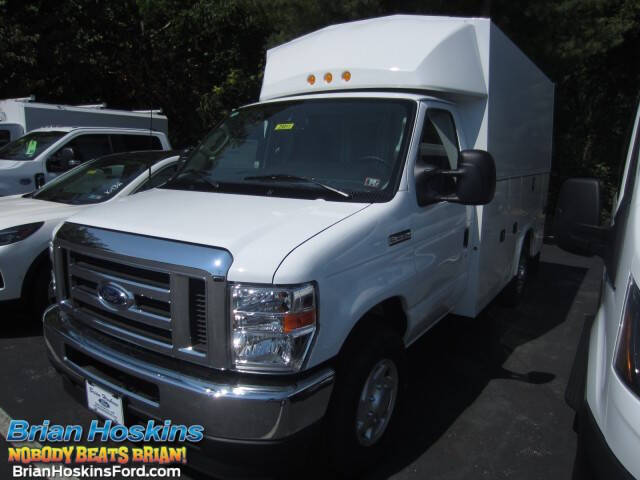 2025 Ford E-Series E-350 SD