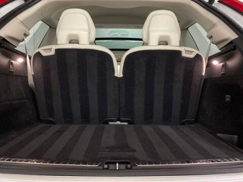 2024 Volvo XC90 B6 Core Bright Theme
