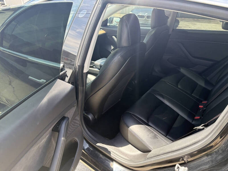 2019 Tesla Model 3 Standard Range