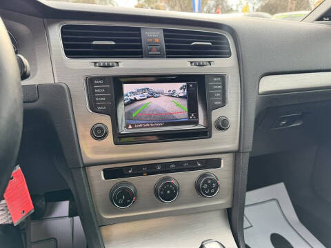 2015 Volkswagen Golf