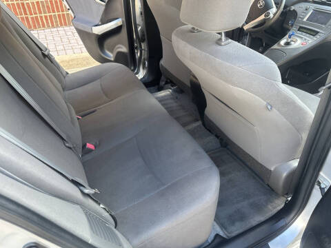 2014 Toyota Prius Two