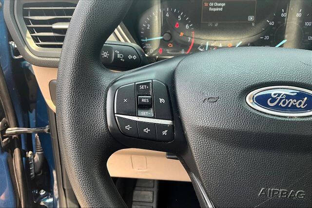 2020 Ford Escape SE