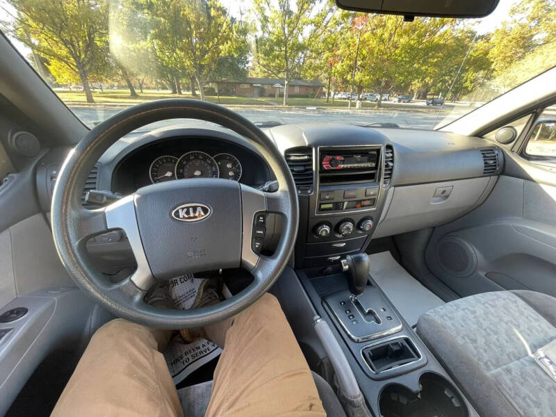 2008 Kia Sorento LX