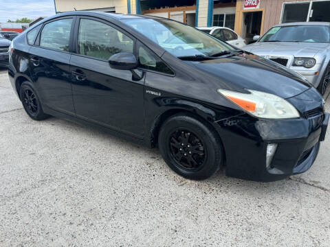 2013 Toyota Prius Two