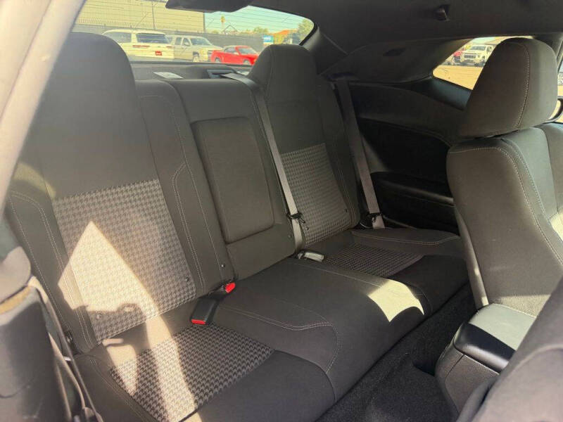 2021 Dodge Challenger SXT