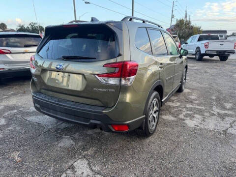 2024 Subaru Forester Premium