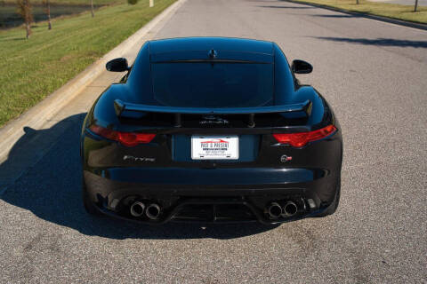 2017 Jaguar F-TYPE SVR