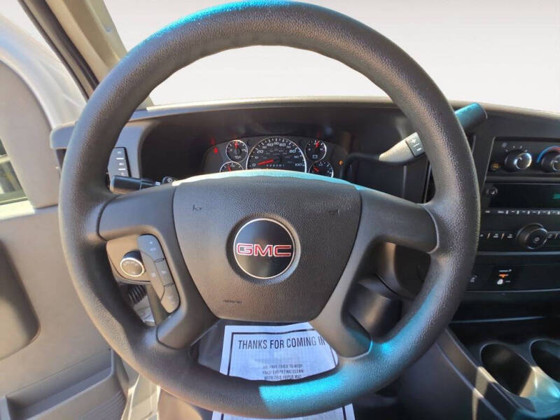 2024 GMC Savana 2500