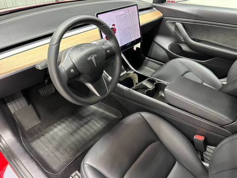 2019 Tesla Model 3 Mid Range