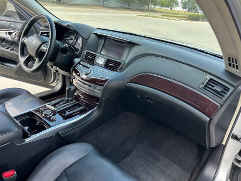 2013 Infiniti M37