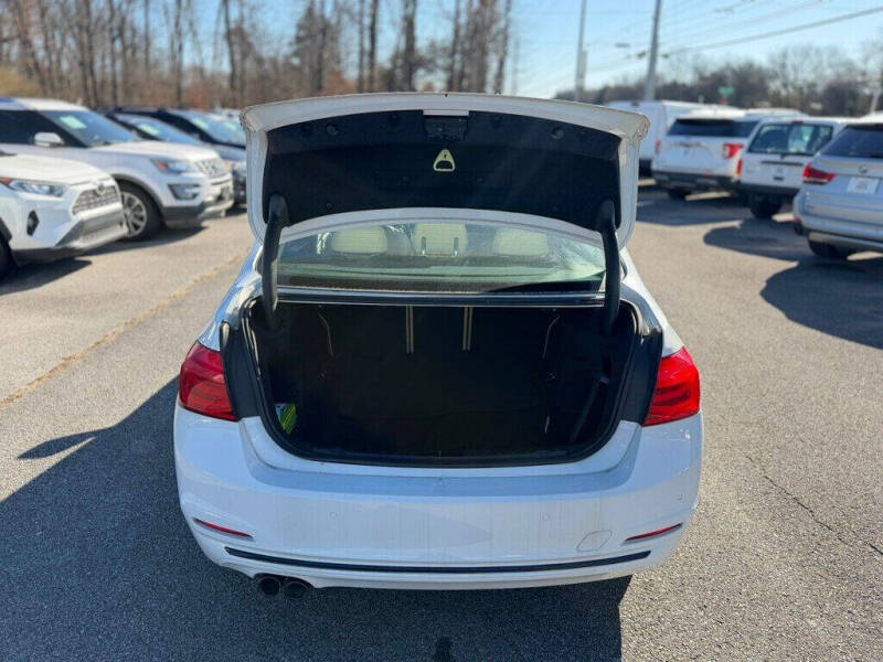 2018 BMW 3 Series 330i