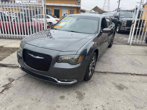 2016 Chrysler 300