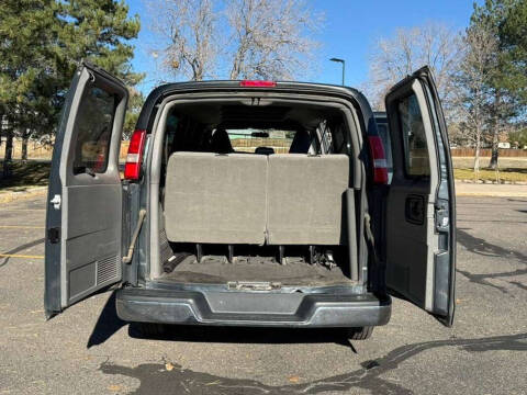 2017 Chevrolet Express LT 3500