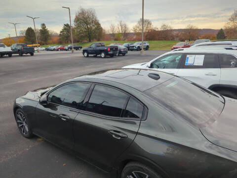 2022 Volvo S60 B5 Momentum