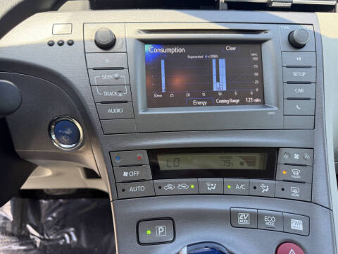 2012 Toyota Prius Two