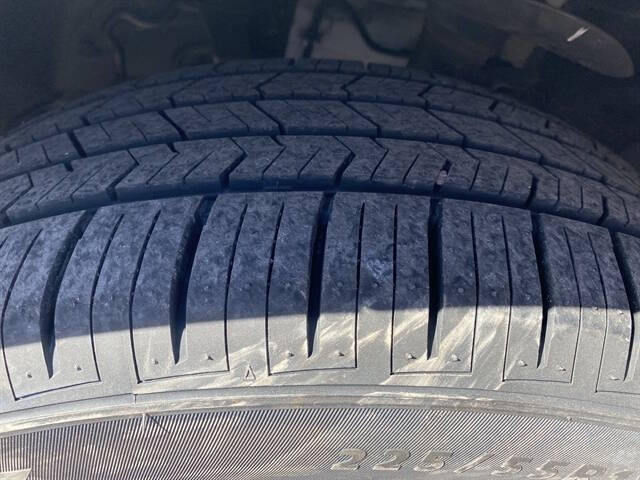 2013 Nissan Rogue SV w/SL Package