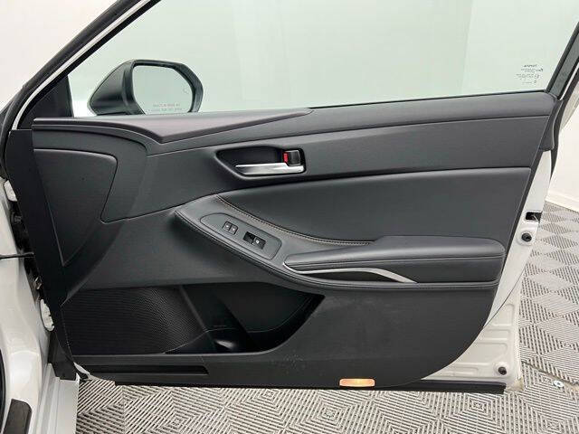 2021 Toyota Avalon XSE Nightshade