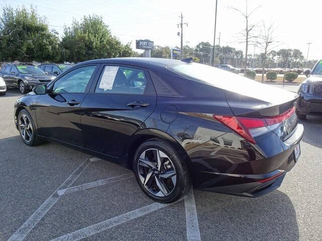 2023 Hyundai Elantra
