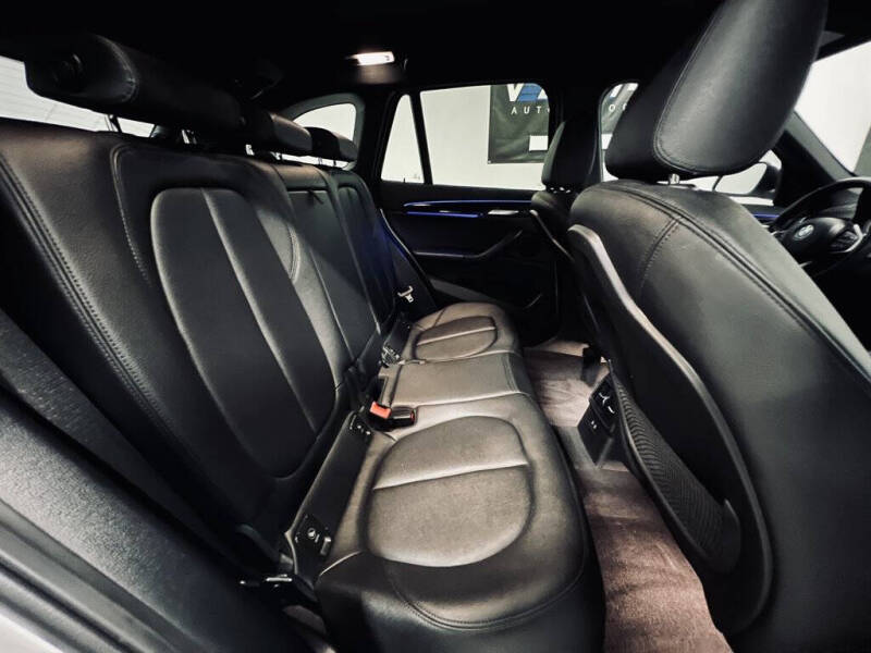 2021 BMW X1 sDrive28i