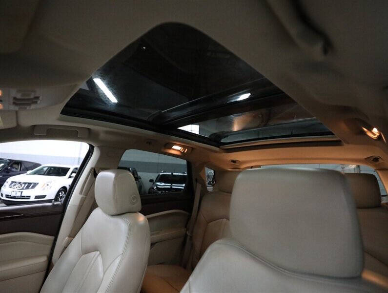 2011 Cadillac SRX Performance Collection