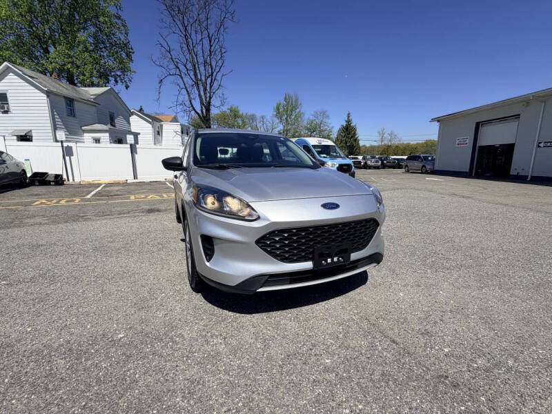 2020 Ford Escape S