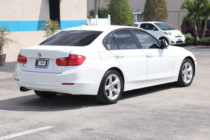 2012 BMW 3 Series 328i