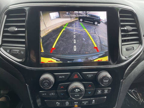 2020 Jeep Grand Cherokee Altitude