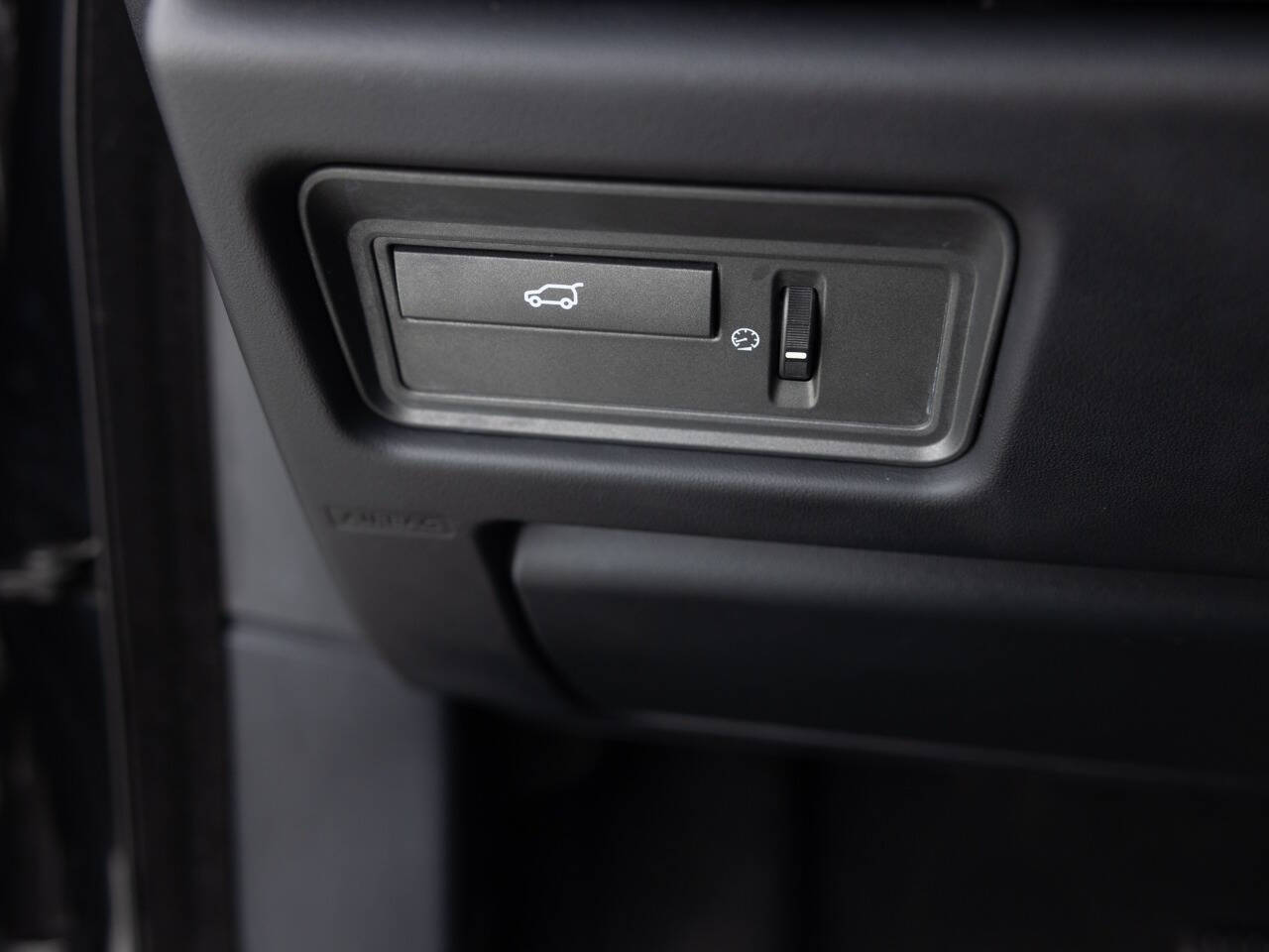 Used Car 2015 Land Rover Range Rover Evoque  Pure Plus Awd 4dr Suv For Sale Under $12,000 In Coal City, Illinois