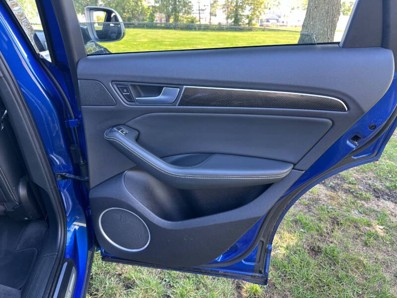 2015 Audi SQ5 3.0T quattro Premium Plus