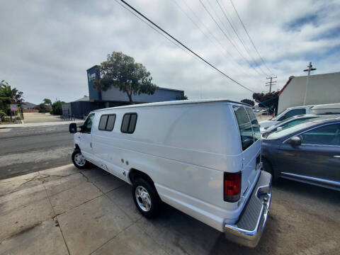 2009 Ford E-Series E-150