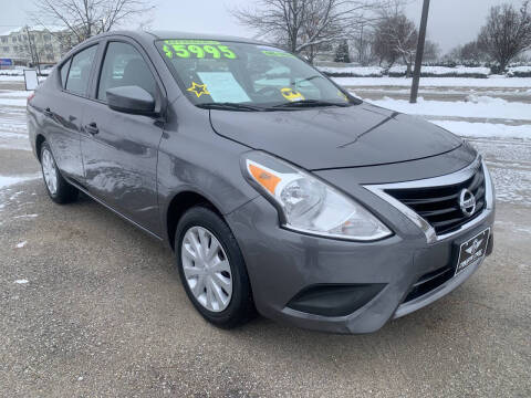 2019 Nissan Versa S Plus