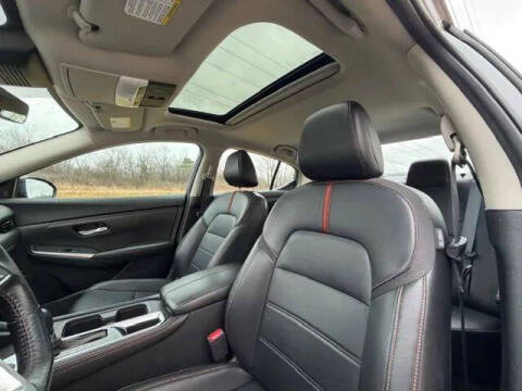 2022 Nissan Sentra SR