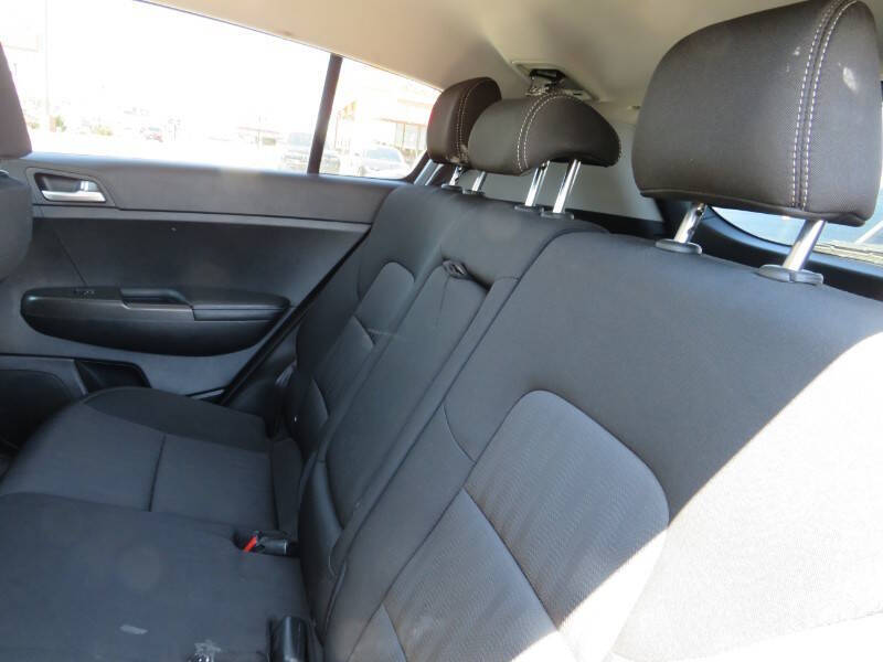 2020 Kia Sportage LX