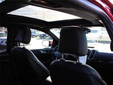 2021 Ford Edge