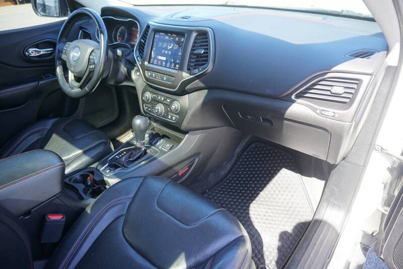 2019 Jeep Cherokee Trailhawk Elite