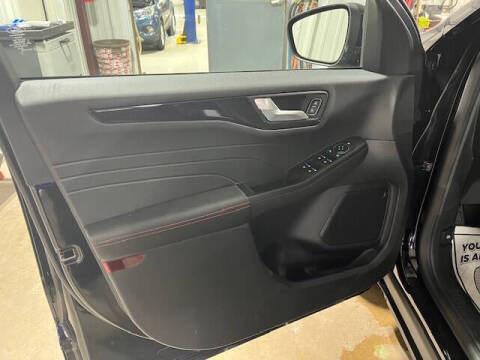 2026 Ford Escape ST-Line Select