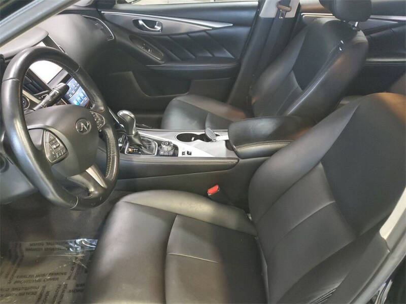 2017 Infiniti Q50 3.0T Signature Edition