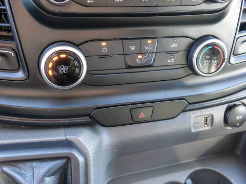 2024 Ford Transit 250