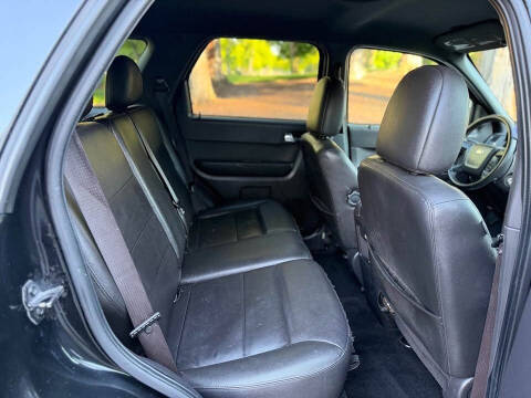 2011 Ford Escape Limited