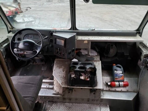 2017 Ford Stripped Chassis