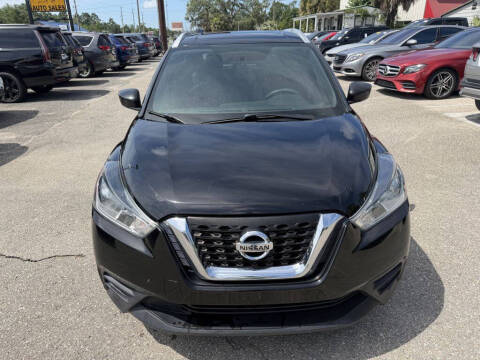2019 Nissan Kicks S