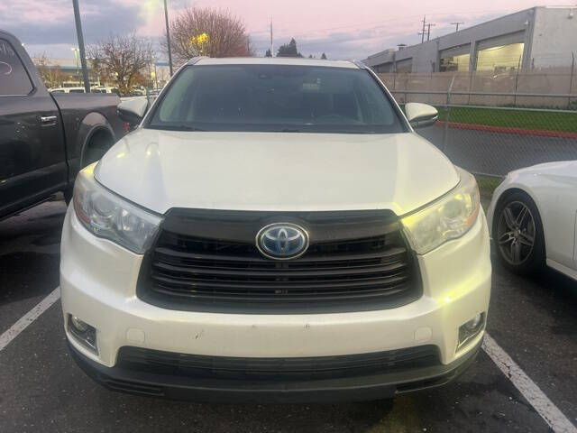 2016 Toyota Highlander Hybrid Limited Platinum